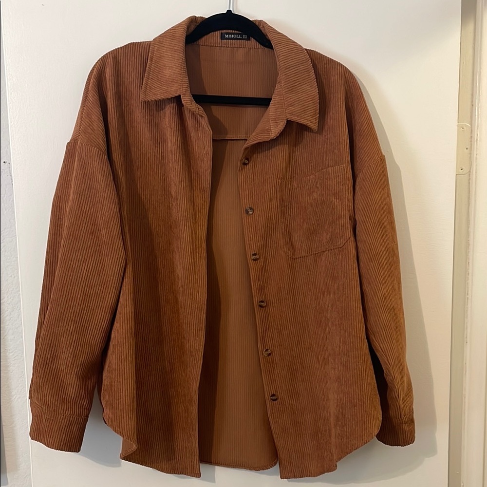 Brown Button Down Shirt/Shacket with Collar and Textured Fabric